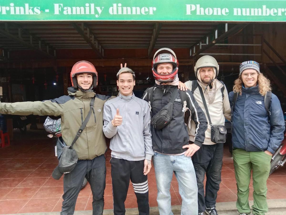 Du Gia - Tay Homestay Làng Cac Zimmer foto